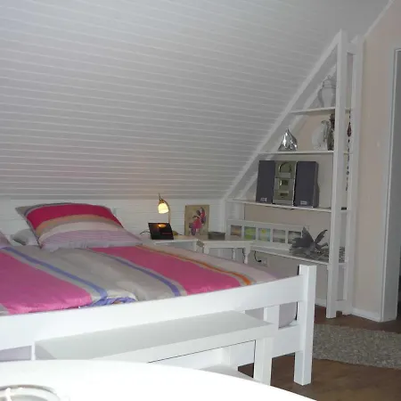Gaestehaus Schuppe In Apartment Tarp