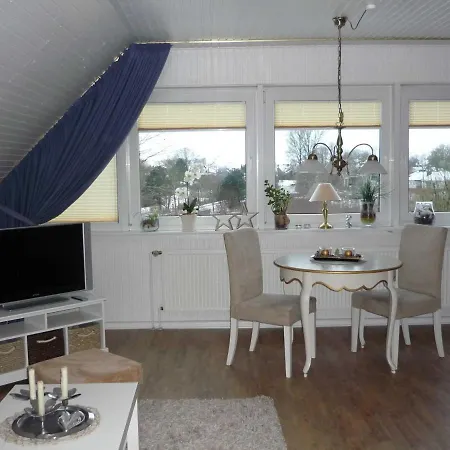 Gaestehaus Schuppe In ホームステイ *