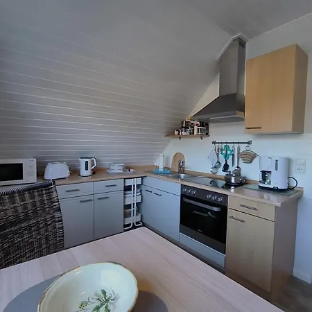 Gaestehaus Schuppe In タープ