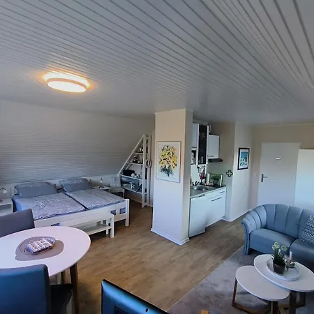 Gaestehaus Schuppe In ホームステイ