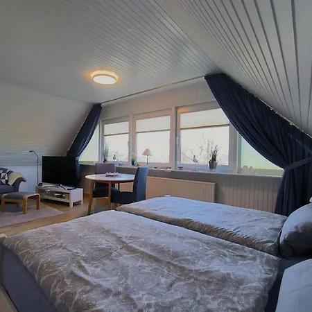 ホームステイ Gaestehaus Schuppe In