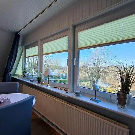 ホームステイ Gaestehaus Schuppe In *