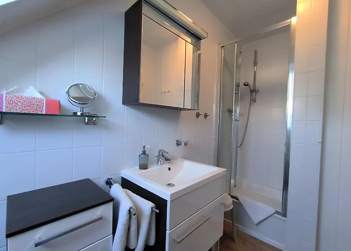 Gaestehaus Schuppe In * 塔普